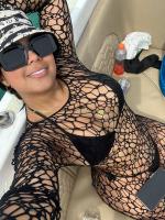 603823383: Chica busca chico en Sevilla
