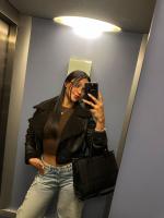 666314466: Chica busca chico en Ibiza