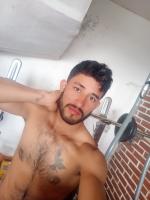 614720977: Chico busca chica en Valladolid