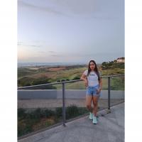 667694619: Chica busca chico en Sevilla