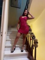 610652878: Chica busca chico en Sevilla