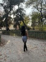 610876106: Chica busca chico en Madrid