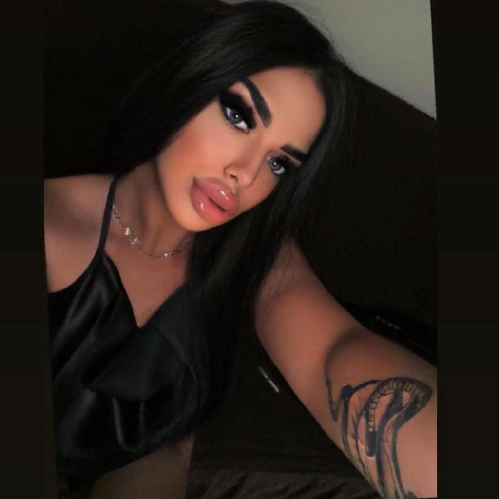 Chica busca chico en Alicante: 