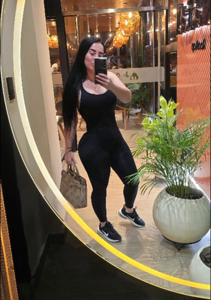 627220616: Chica busca chico en Sevilla