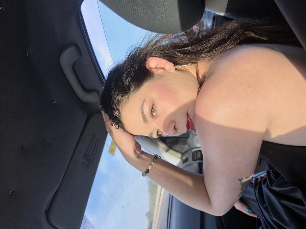 Chica busca chico en Almería: 