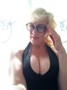 603713837: Chica busca chico en Madrid