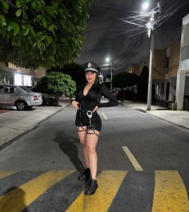Chica busca chico en Huelva: 