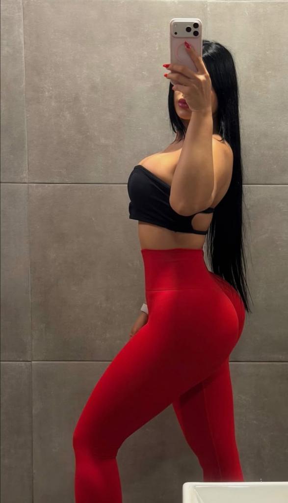 Chica busca chico en Sevilla: 