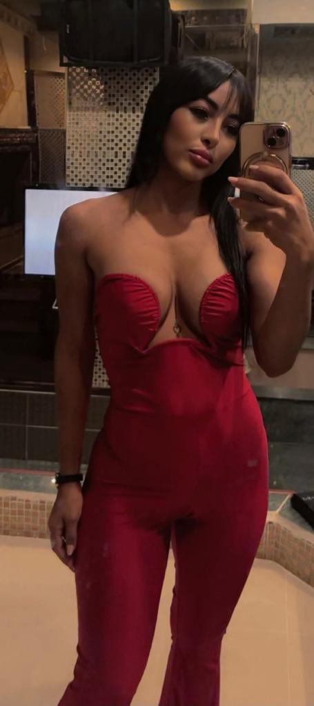 647982133: Chica busca chico en Valencia