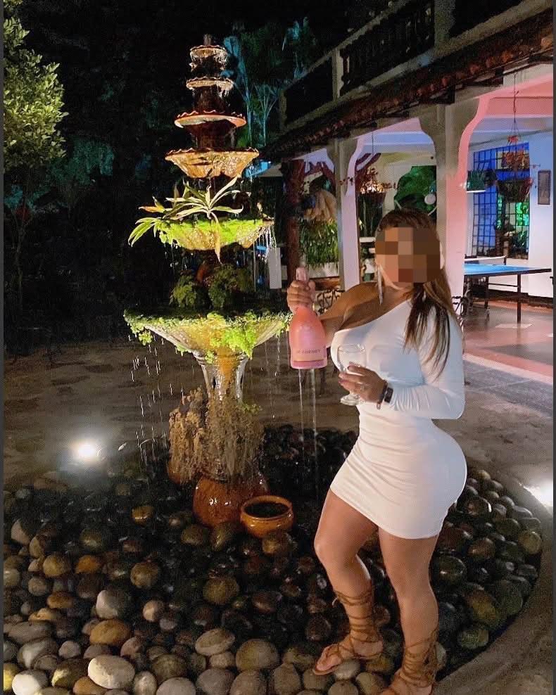 Chica busca chico en Barcelona: 