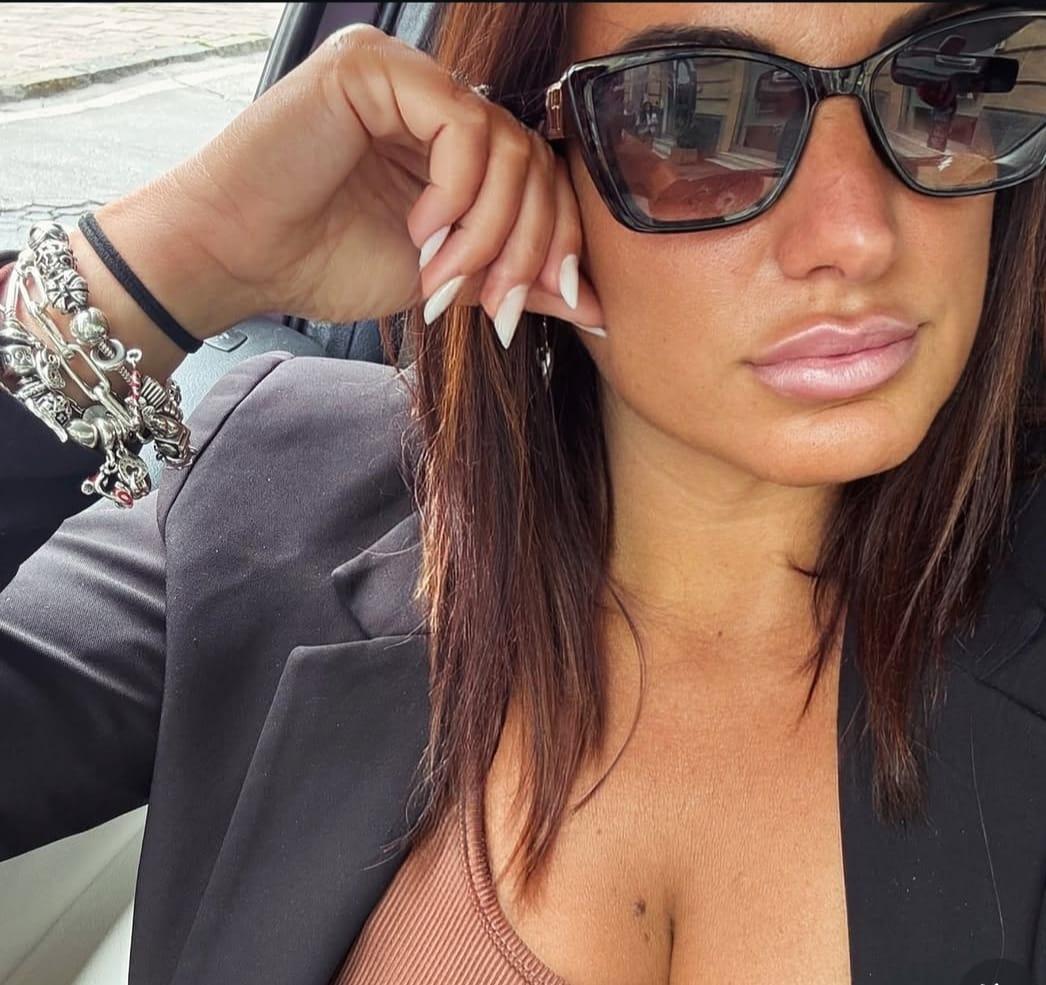 Chica busca chico en Sevilla: 