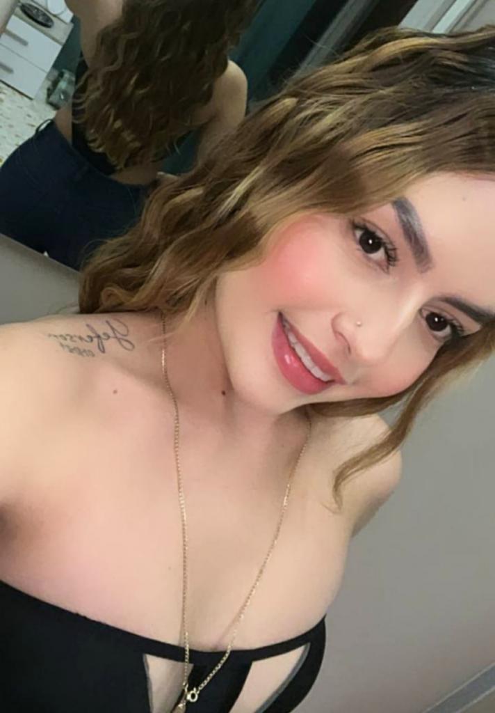 632817809: Chica busca chico en Mallorca