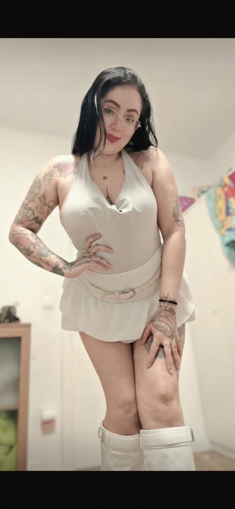 Chica busca chico en Barcelona: 