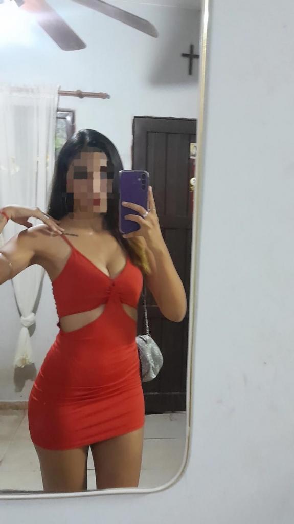 643157390: Chica busca chico en Cádiz