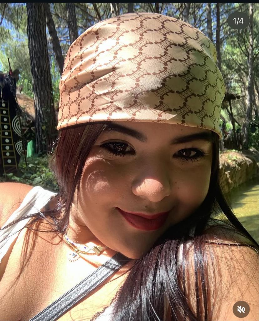 Chica busca chico en Valencia: Chica busca chico