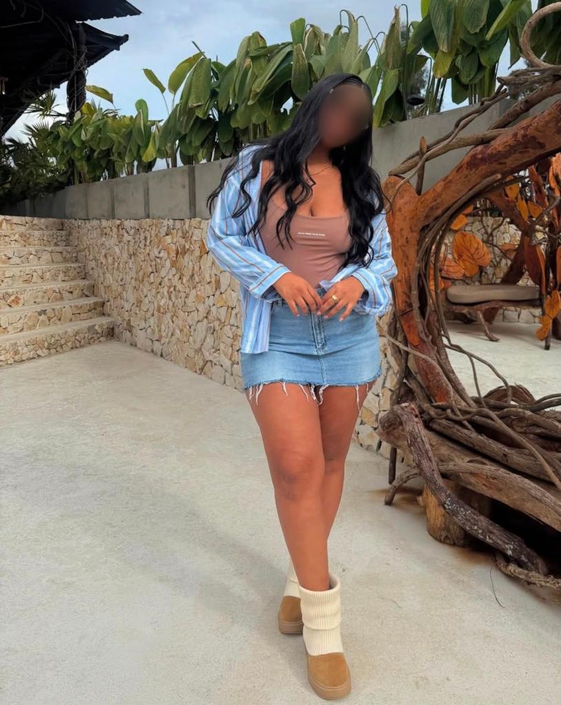 602556988: Chica busca chico en Lérida