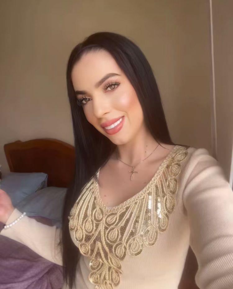 Chica busca chico en Almería: 