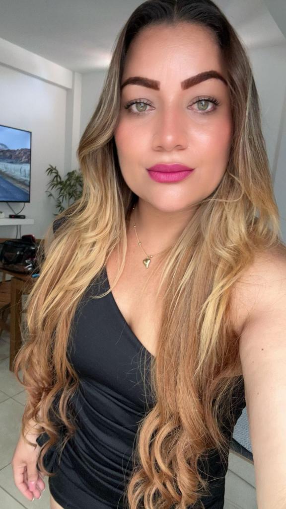 Chica busca chico en Tenerife: 