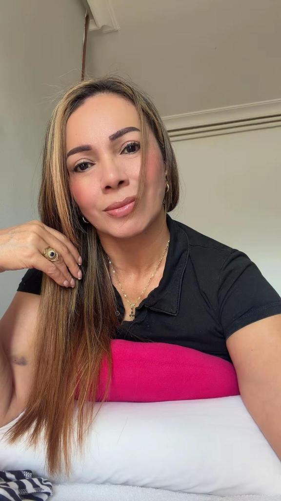614733061: Chica busca chico en Guipúzcoa