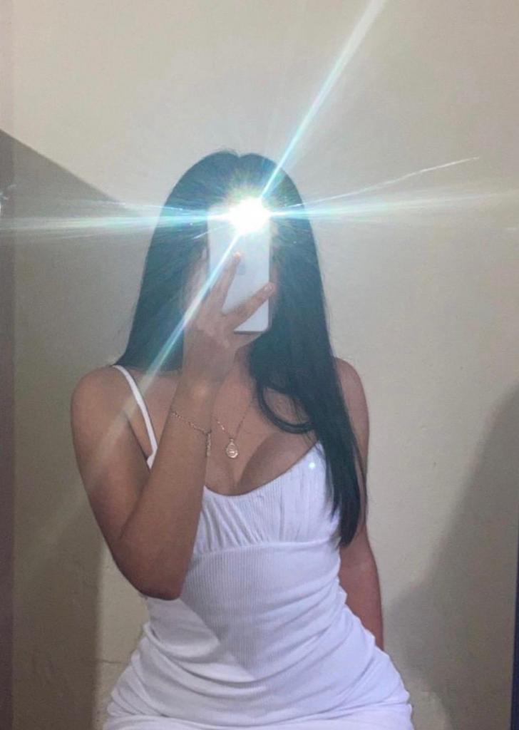 Chica busca chico en Sevilla: 