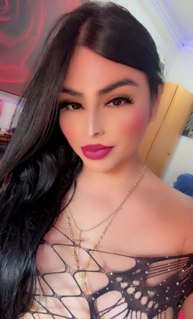 614982901: Travesti en Alicante