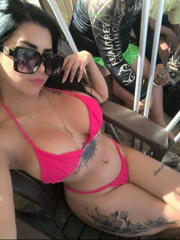 614767645: Chica busca chico en Tenerife