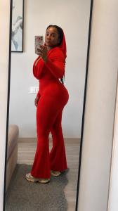 613296788: Chica busca chico en Cantabria