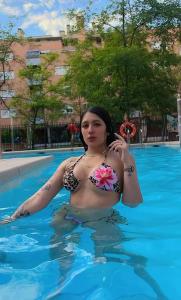 613278555: Chica busca chico en Navarra