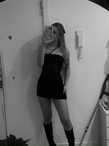 671321493: Chica busca chico en Málaga