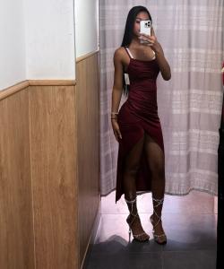 619889655: Chica busca chico en Barcelona