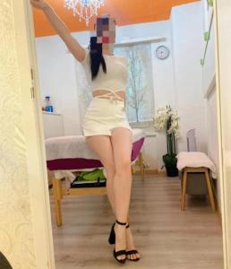 617761469: Chica busca chico en Mallorca
