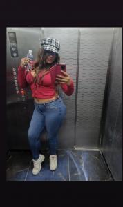 614933831: Chica busca chico en Tenerife