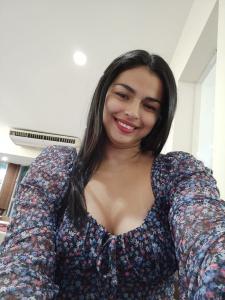674016081: Chica busca chico en Valencia