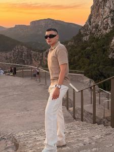 603340436: Chico busca chica en Mallorca