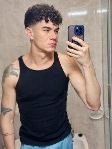 612214820: Chico busca chica en Guipúzcoa