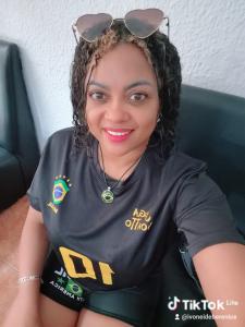 689739268: Chica busca chico en Zaragoza