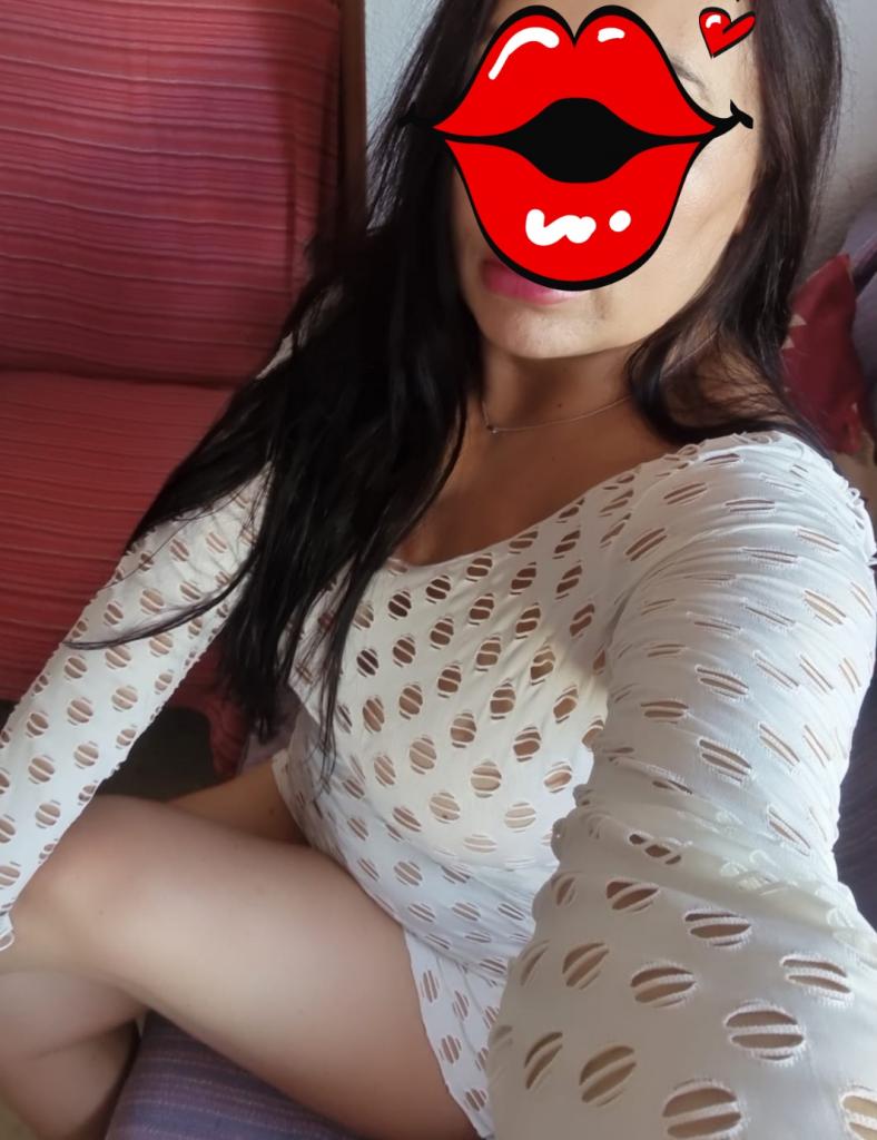 Chica busca chico en Jaén: 