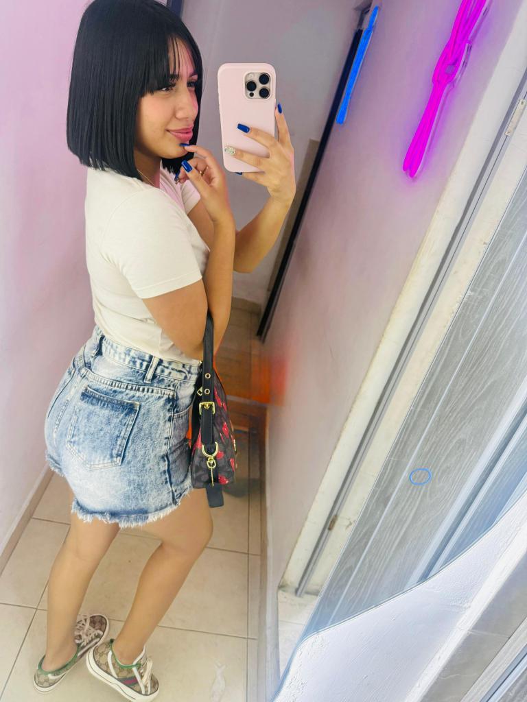 Chica busca chico en Sevilla: 