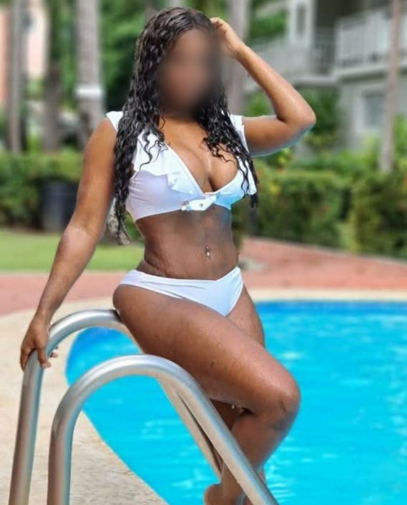 Chica busca chico en Tenerife: 