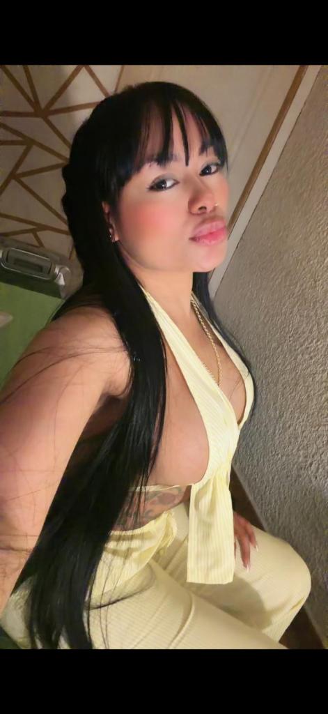Chica busca chico en Valencia: Chica busca chico