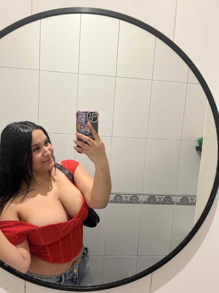 Chica busca chico en Barcelona: 