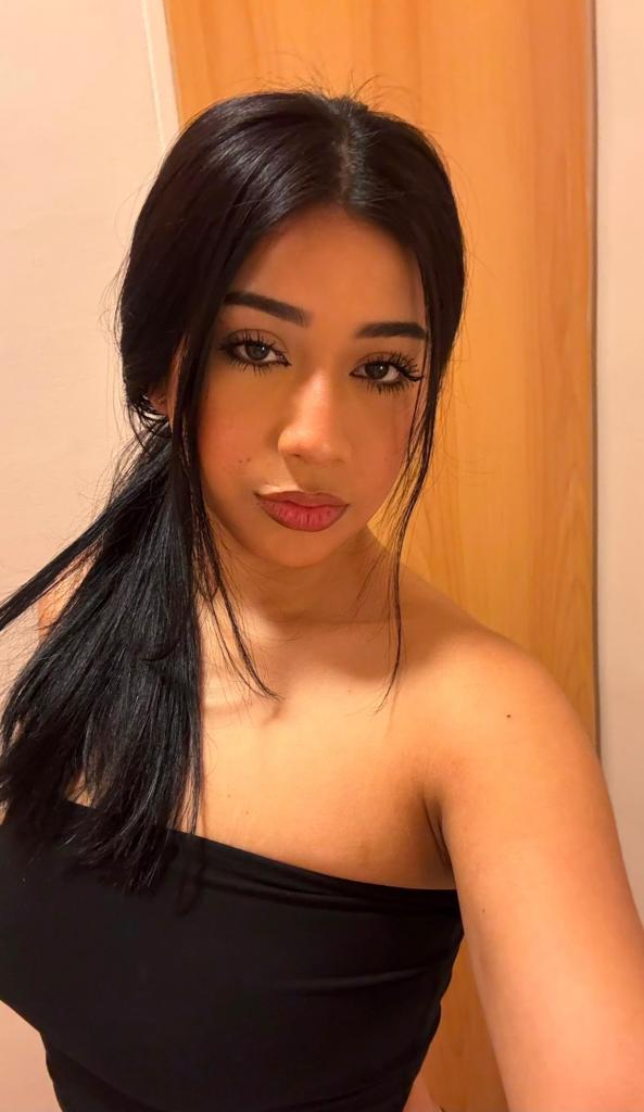 678710115: Chica busca chico en Málaga