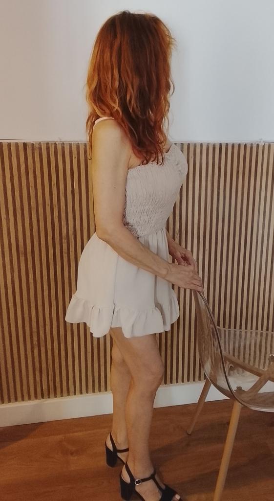 Chica busca chico en Huelva: 