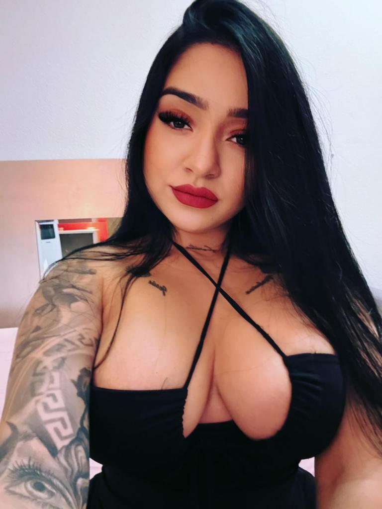 Chica busca chico en Valencia: Chica busca chico