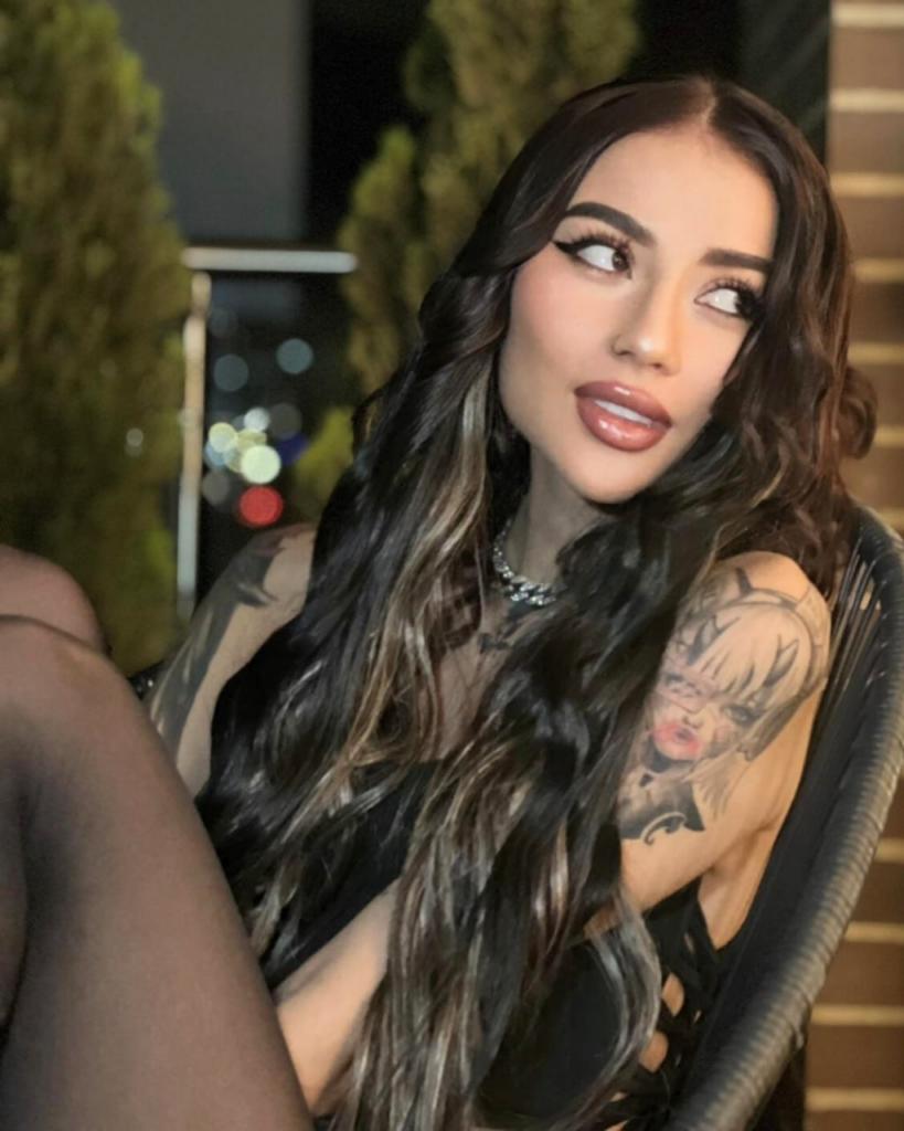 604357452: Chica busca chico en Mallorca