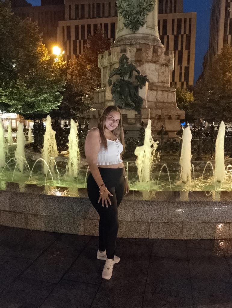 Chica busca chico en Castellón: 