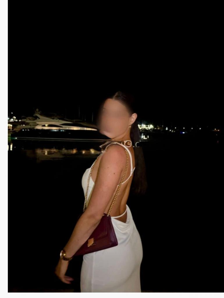 Chica busca chico en Tenerife: 