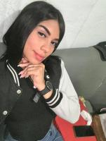 697388135: Chica busca chico en Navarra