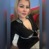 678717647: Chica busca chico en Barcelona
