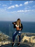 643810228: Chica busca chico en Cádiz